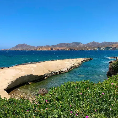 Milora Sunset شقة فندقية 3*