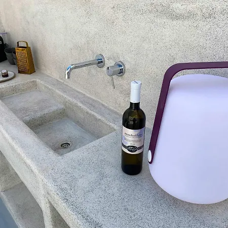 Milora Sunset شقة فندقية