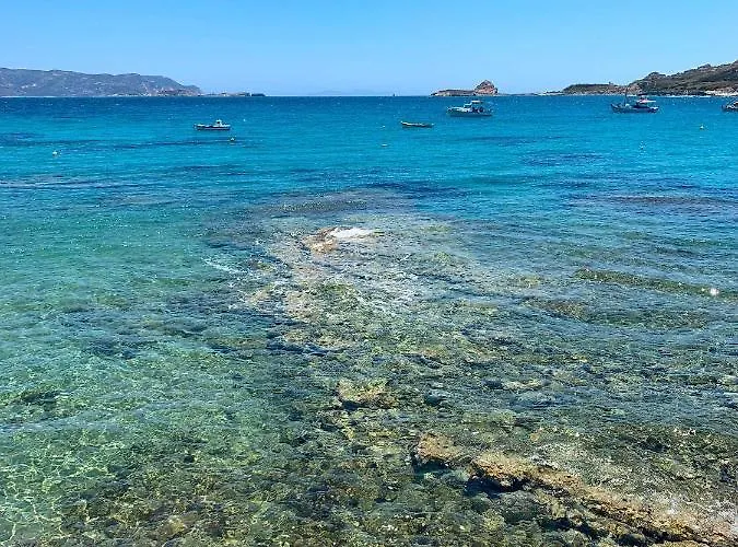 アパートホテル Milora Sunset