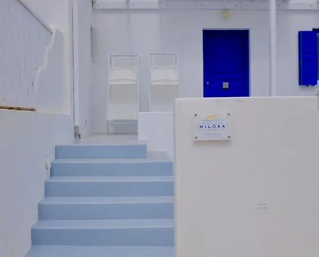 アパートホテル Milora Sunset 3*